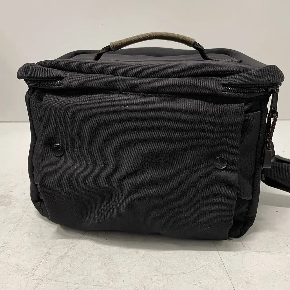 Tamrac Explorer 3 Camera Bag Black Padded Camera Case w/ Dividers, Hip Strap